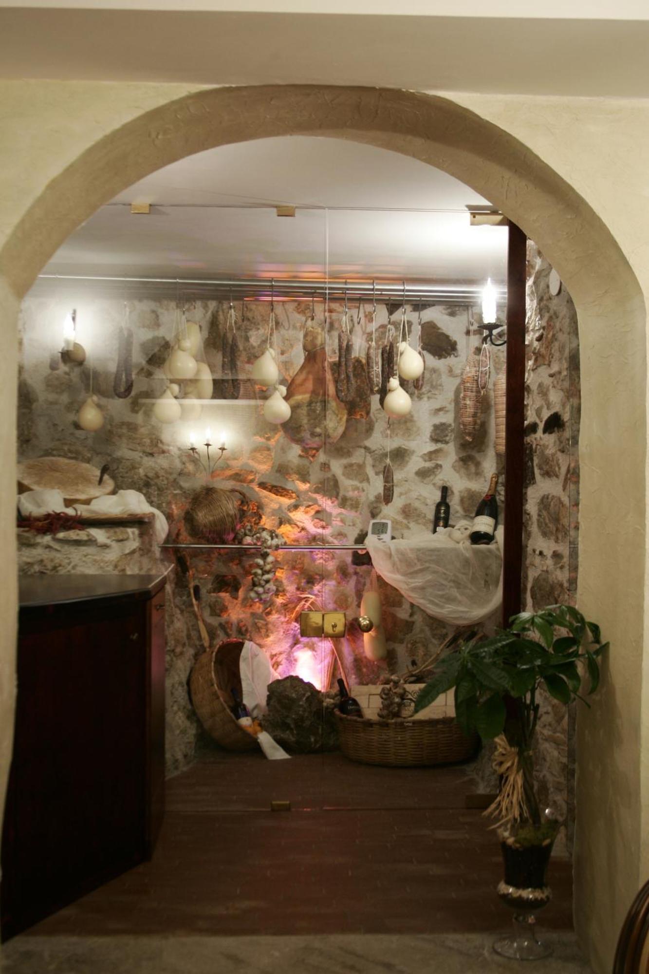 Hotel Villa Torre Antica Атена Лукана Екстериор снимка